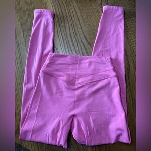 VITALITY ASCEND II PANT X CHLOE G COLLAB. SIZE XS. COLOR PRINCESS. LIKE NEW COND